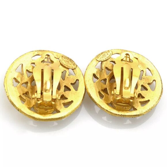 Auth CHANEL Vintage CC Logo Clip on Earrings Gold Metal - e59966a - Picture 5 of 8